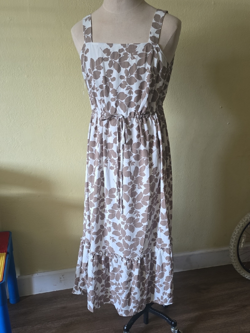 New White and Taupe Floral Drawstring Maxi Dress